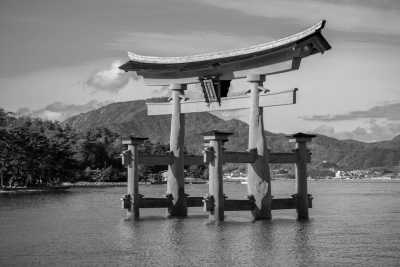 Japan - Itsukushima - Japan Rundreise Kirchblütenzeit (Sakura) 2026