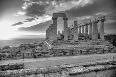 Italy - Agrigent - Savor Sicily: A Taste of Ancient Treasures and Coastal Charm in Italy