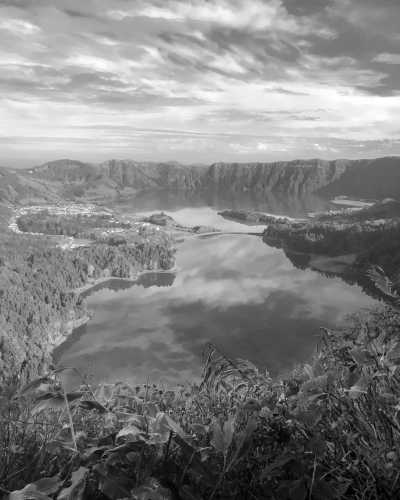 Portugal - Sete Cidades - Visit the Evergreen Azores 🦋: Waterfall Hunt, Hot Springs, Volcanic Crater Lakes, Whale Watching Tour 🪸 - 3