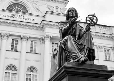 Polen - Nicolas Copernicus Monument - The Perfect Weekend in Warsaw, Poland 🇵🇱 - 4
