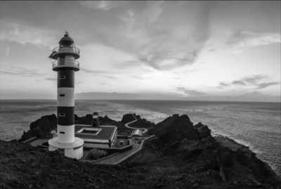 Spain - Punta de Teno - Coworking trip across the beautiful and sunny Tenerife☀️🏖️ - Private bedroom with double bed - 1