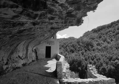 Italien - Valle del Tirino - 📷🇮🇹 Photo Trip in Abruzzo, the Small Middle-Earth! Stunning Views, Traditional Food and Laid-Back Lifestyle