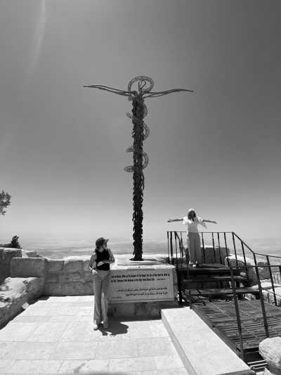 Jordanien - Madaba - Journeying Through Jordan with a Local! - 1
