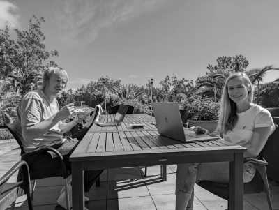 Portugal - Madeira Islands - Shared (same gender) Room: 2,3 or 4 Wochen CoLiving & CoWorking im Paradies Madeira: Workspace mit Highspeed Internet - 3