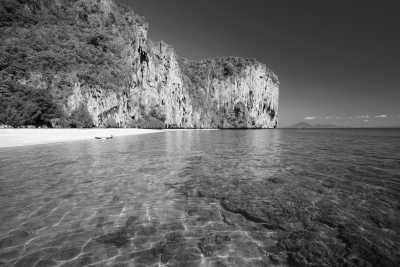 Thailand - Koh Lao Liang - Sailing Trip through the Stunning Islands of Thailand