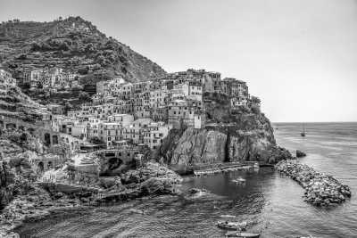 Italy - Manarola - Italian Riviera Getaway: Cinque Terre and Portofino - Local Food, Picture-Perfect Sights, and Coastal Sunsets 🌞