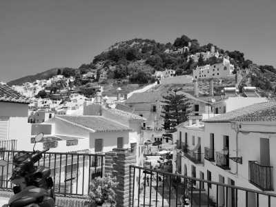 Spain - Nerja - AUTHENTIC sunny Málaga: Local flavours • Sunny Beaches • Pádel class • Scenic viewpoints (Private Rooms)☀️🏸🥘 - 1
