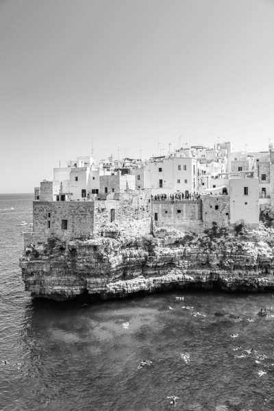 Italien - Polignano a Mare - 🌊🍷 Apulia: La Dolce Vita – Authentic, Relaxed & Full of Flavor!🍝 Explore Apulia in 5 Days: Bari, Monopoli, Alberobello & Polignano a Mare✨🌅 - 1