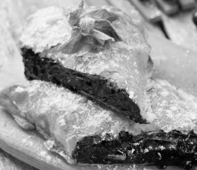 Hungary - Zebegényi Rétesház - Danube Bicycle tour and discovering Budapest, Hungary 🚲🌉 - 4