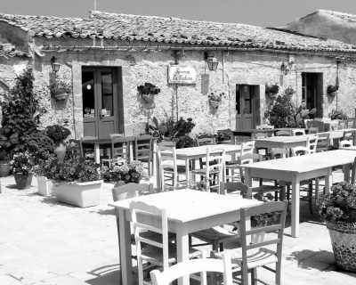 Italy - Marzamemi - Sicily, Italy Holiday Retreat: Immerse in Culture, Discover Hidden Gems, Relax in a Countryside Villa with Pool - 1