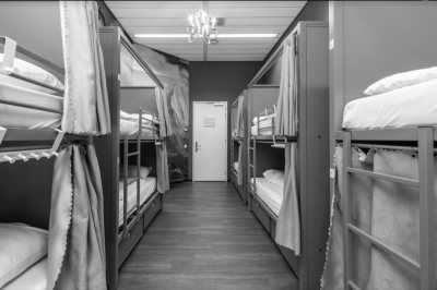 Netherlands - Hostelle - women only hostel - Autumn Escape to Amsterdam! Food, Art and Exploring the City with Girls Only ✨ - 1