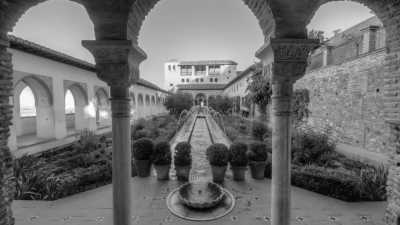 Spain - Granada - Seville & Andalusia: From the Enchanting Alcazar to Stunning Flamenco Nights (exclusive small group trip) - 4