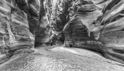 Jordanien - Dana Biosphere Reserve - JORDAN in 10 days: Hike in Dana and Wadi Mujib Reserve, Discover UNESCO Site Petra, Dead Sea, Sleep in Traditional Bedouin Tent and Stay in a Cave Under the Open Desert Sky (October 2023)