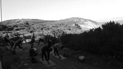 Italien - Punta Giglio - Yoga/Wellness/Adventure - Stay in an exclusive Seafront Villa with seaviews Jacuzzi in NW Coast Sardinia - October 2023 - 4