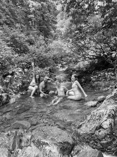 Portugal - Funchal - Modern, Spacious & Beautiful Coliving Villa in prime location - Funchal, Madeira | Adventure, Nature and Fun on the Dream Island of Madeira 🌴 (Large Private Double Room with Queen Size Beds) - 11