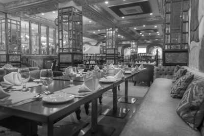 Pakistan - Luxus Grand Hotel - Nature, and Historical Places Trip in Pakistan - 2