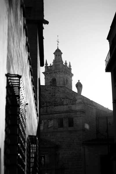 Spain - Cathedral of Barcelona - Barcelona Art Residency: Experience the City Through Art - 3
