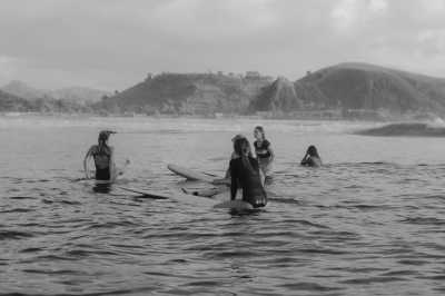 Peru - Talara - Surfing in Paradise 🏄🏽‍♀️☀️ Sandy Beaches, Palm Trees & Pisco Sours in Máncora, Peru - 1