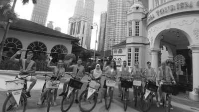 Malaysia - MikeBikes Kuala Lumpur - Malaysia Batik and Bike Tour in Kuala Lumpur, Malaysia! - 2