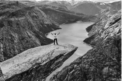 Norwegen - Trolltunga - Hiking and Wild Camping in Norway: Trolltunga and Preikestolen - 1