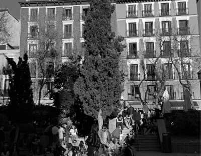 Spain - Malasaña - UNLIMITED TINTOS + TAPAS! MADRID CITY GIRL CO-WORKING TRIP 💃🏽🇪🇸 - 1