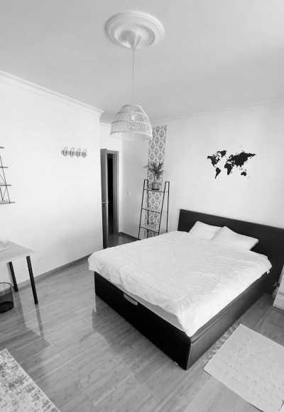 Portugal - Caniço - Modern, Spacious & Beautiful Coliving close to Funchal | Adventure, Nature and Fun on the Dream Island of Madeira 🌴 (Large Private Double Room with Queen Size Beds) - 5