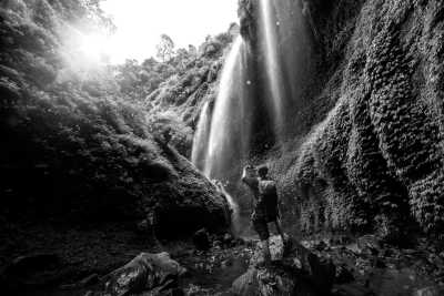 Indonesien - Madakaripura Waterfall - Explore Java Island Indonesia, Snorkeling, Hiking, Temple, Food, Culture - 3