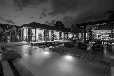 Indonesien - Ubud - Bali (Ubud) 3 Wochen - 100% Produktivität - Luxus-Workation, Arbeiten, Connecten, Wachsen - Eigenes Privatzimmer mit Privatbad für jeden Teilnehmer - 3