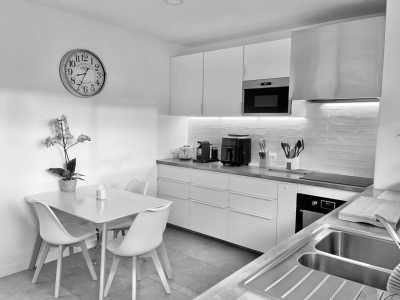 Portugal - Funchal - Modern, Spacious & Beautiful Coliving Villa in prime location - Funchal, Madeira | Adventure, Nature and Fun on the Dream Island of Madeira 🌴 | Large Private Suite with Bathroom and Balcony - 11