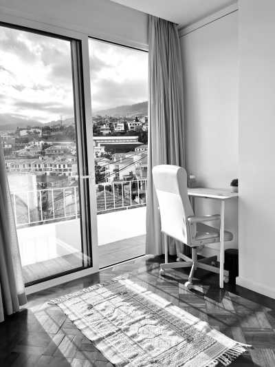 Portugal - Funchal - Modern, Spacious & Beautiful Coliving Villa in prime location - Funchal, Madeira | Adventure, Nature and Fun on the Dream Island of Madeira 🌴 | Large Private Suite with Bathroom and Balcony - 7