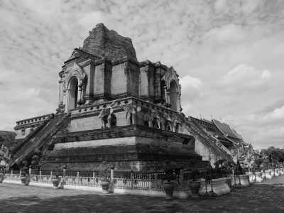 Thailand - Chiang Mai Gate Market - 🇹🇭 Nordthailand & Buddhismus entdecken - Bangkok, Königreich Sukhothai & 3 Tage leben wie ein Mönch im Schweigekloster 🍻🏯🌿🐘 - 4