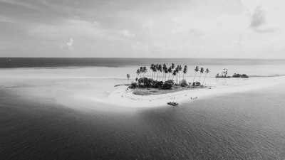 Indonesien - Manimbora Beach - The Beauty of Derawan Island : Diving, Sunbathing and Adventure - 1