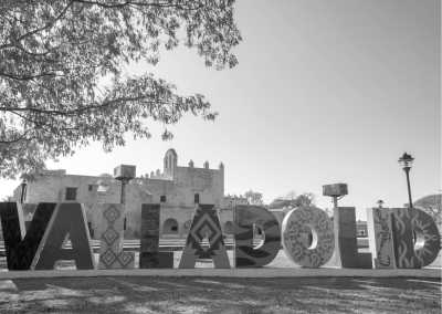 Mexico - Valladolid - Home Office in Cancun : Deluxe Apartment with Lagoon Pool |  Explore the City by the Hand of a Local - 2