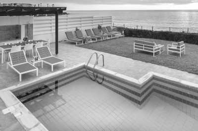 Zypern - Coral Bay - 𝐂𝐨-𝐰𝐨𝐫𝐤𝐢𝐧𝐠 𝐓𝐫𝐢𝐩 𝐢𝐧 𝐂𝐲𝐩𝐫𝐮𝐬: 𝐄𝐱𝐭𝐞𝐧𝐝 𝐘𝐨𝐮𝐫 𝐒𝐮𝐦𝐦𝐞𝐫! - 3