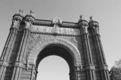 Spanien - Ciutadella Park - Sun, Sangria, and Sagrada: Barcelona in May, An Adventure to Welcome Spring and Discover the Spanish Culture - 9