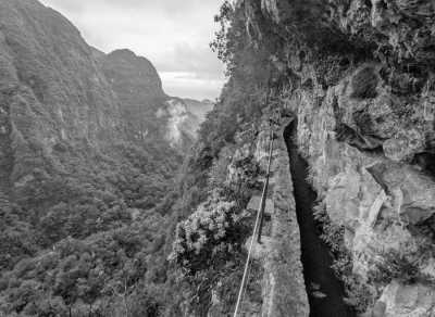 Portugal - Levada do Caldeirão Verde - Portuguese Getaways: Discover Madeira Island’s Hidden Gems with a Local! 🌄🍷 - 4