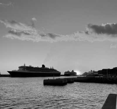 Portugal - Funchal - Christmas Week on Madera in wonderful CoLiving Villa in Santana