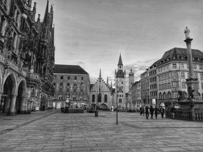 Deutschland - Munich - Backpack Weekend trip to Bavarian Alps and Famous Lakes ⛰️🚠🌊 Munich City exploring, Hiking , Nature ,Boat Ride , Bavarian Beer , Alps and Lakes  🍻 - 2