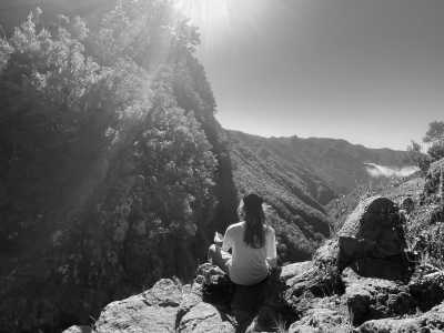 Portugal - Penha de Águia - Modern, Spacious & Beautiful Coliving Villa in prime location - Funchal, Madeira | Adventure, Nature and Fun on the Dream Island of Madeira 🌴 (Large Private Double Room with Queen Size Beds) - 1