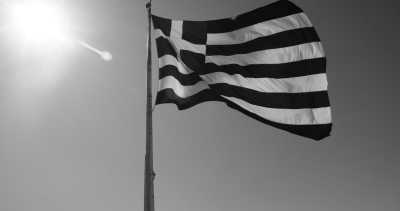 Griechenland - Firá - Segelabenteuer rund um die Kykladen - Mykonos, Naxos, Paros, Santorini, Athen