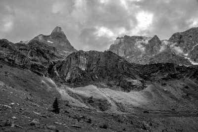 Europe - Jôf di Montasio - Hiking in northern Italy. Weekend around nature: lakes, mountains, waterfalls - 1