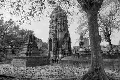 Thailand - Phra Nakhon Si Ayutthaya - 3 Epic Days in Central Thailand: Temples, Street Food & Wild Adventures! - 1