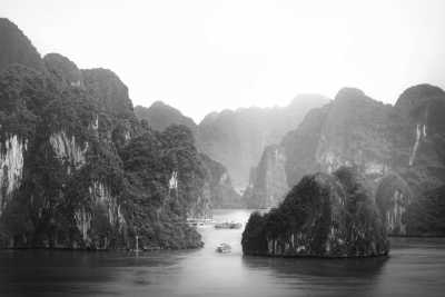 Vietnam - Lan Ha Bay - 🇻🇳 Iconic Vietnam Unveiled: From Emerald Bays to Lantern-lit Streets 🏮 - 1