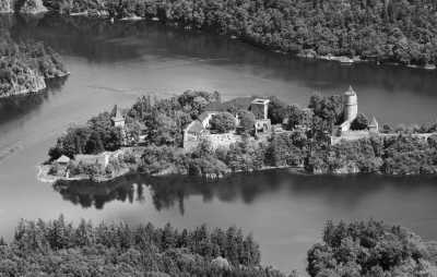 Czechia - Castle Zvíkov - Beer & the Czech Bohemian Spirit! 🚗 Roadtrip through Breweries 🍺 a Fairytale Town and Fairytale Castles 🏰