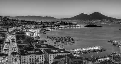 Italy - Naples - Discovering Naples and its traditions with a LOCAL 🇮🇹 🍕 living la DOLCE VITA🌴(𝐀𝐥𝐥 𝐈𝐧𝐜𝐥𝐮𝐬𝐢𝐯𝐞)*: cooking classes, sea, sun, pizza, pasta, wine and much more! - 1