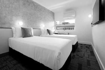 Australia - Hotel TOTTO Wollongong - Immerse in Wollongong's Laid-Back Lifestyle and Stunning Scenery in Australia