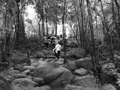 Vietnam - Ba Vàng Pagoda - Temple Hunting in North Vietnam with a Local - 1