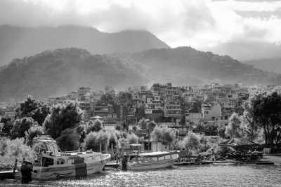 Guatemala - Lake Atitlán - All Inclusive! The Ultimate Trip to Guatemala 🇬🇹 - Turquoise Jungle Springs, Hike on active Volcano, Coffee Tour and Villa at a Beautiful Lake, Surrounded by Volcanos - 4