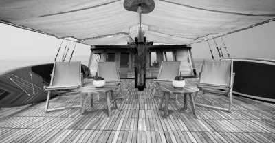 Indonesia - Pulau Kelor - Sail, Snorkel & Explore Komodo Paradise - 6