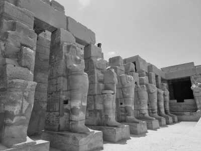 Ägypten - Luxor - Von Hurghada durch die Wüste nach Luxor, das alte Theben an der Lebensader Ägyptens - 3